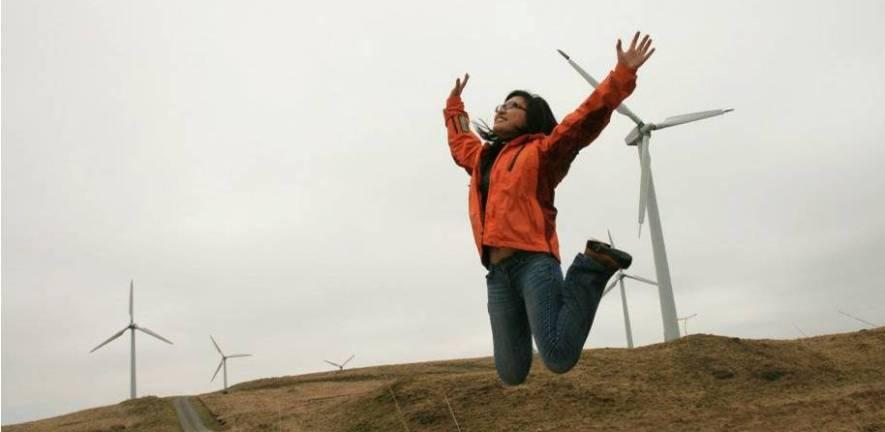 Carousel - Student on wind farm trip